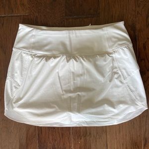 Athleta Run With It Skort